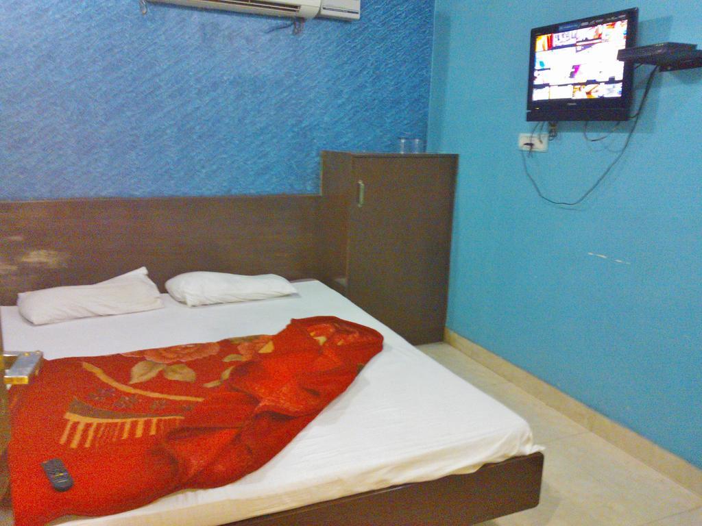 Hotel Hridey Inn New Delhi Eksteriør billede