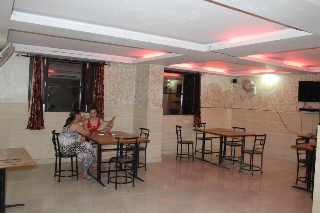 Hotel Hridey Inn New Delhi Eksteriør billede