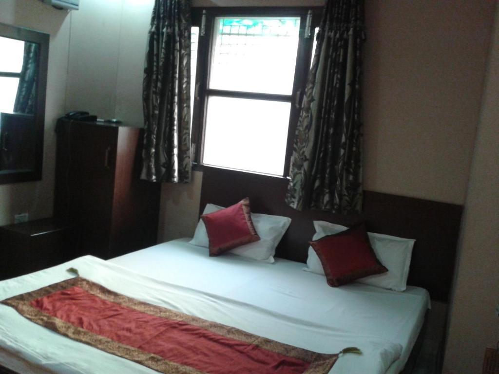 Hotel Hridey Inn New Delhi Værelse billede