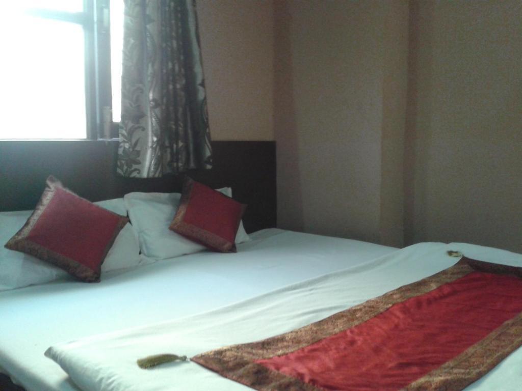 Hotel Hridey Inn New Delhi Eksteriør billede